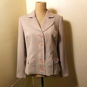 🌻3/$20 Vien khaki button front blazer size 8